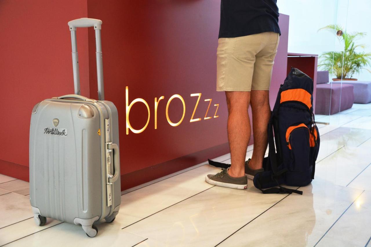 Broz Hostel Гранада Екстер'єр фото